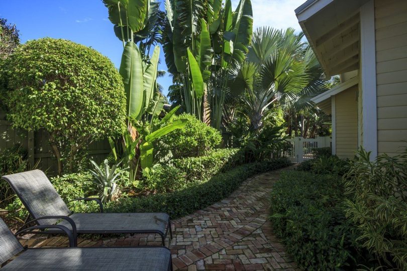 Wunderschöne Villa mit Pool im Lagunenstil in West Palm Beach, West Palm Beach Villa 1183