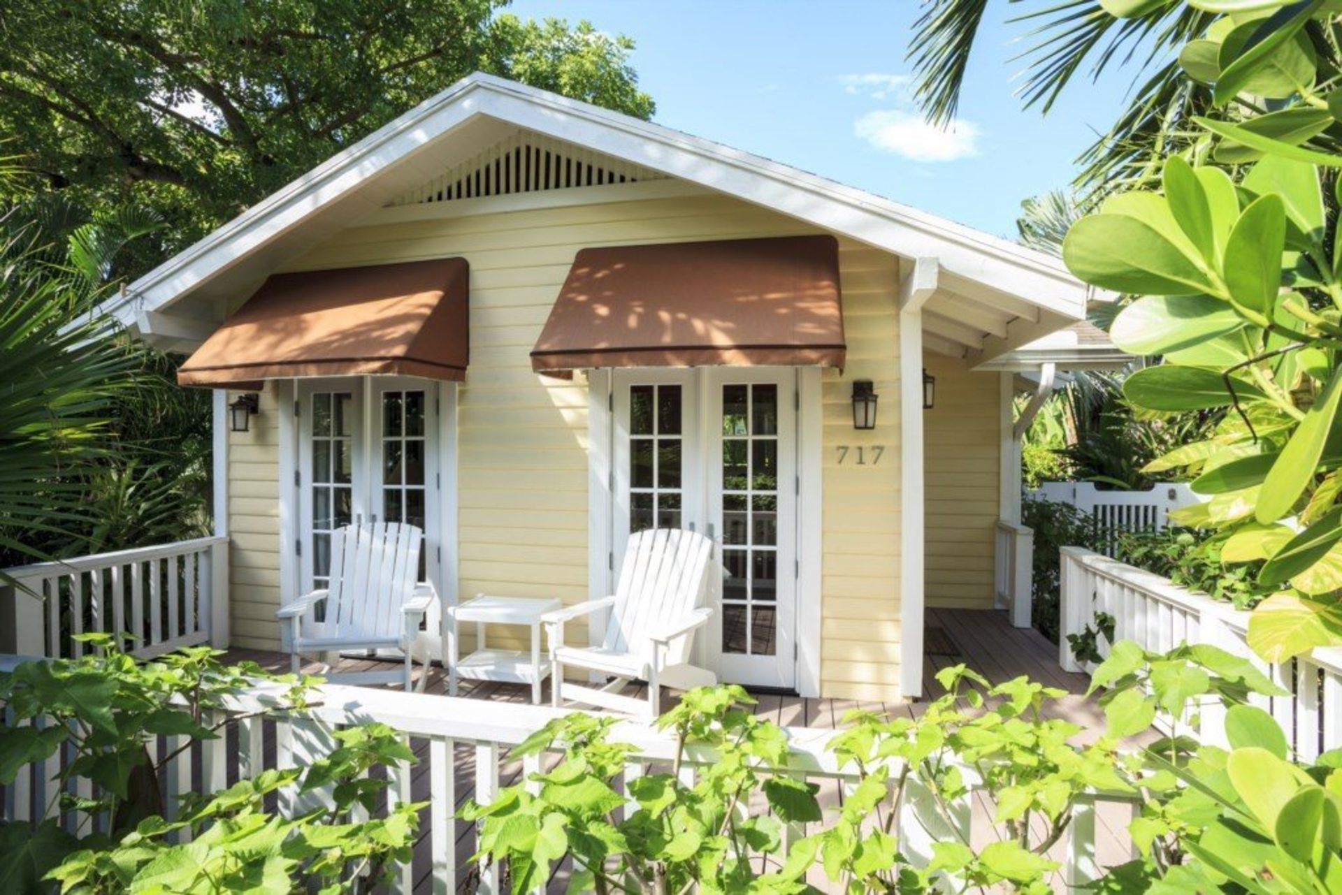 Wunderschöne Villa mit Pool im Lagunenstil in West Palm Beach, West Palm Beach Villa 1183