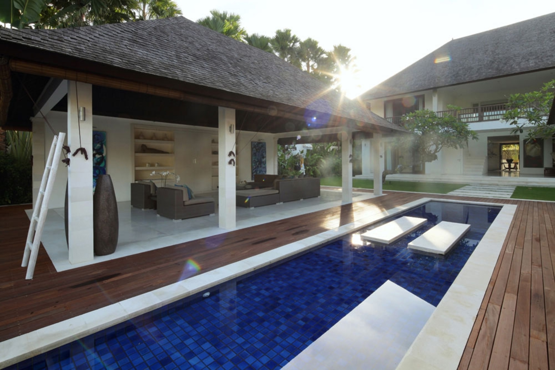 Entfliehen Sie in Ihre Traumvilla in Canggus exklusiver Oasis 1000