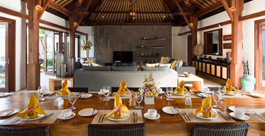 Eine luxuriöse Oase nur wenige Schritte vom Ufer entfernt – Bali Villa 1008