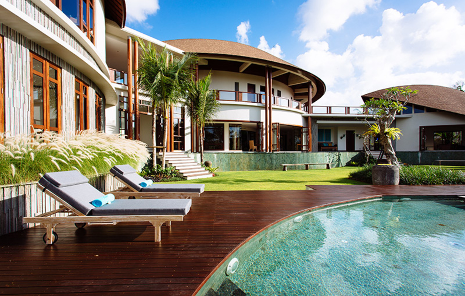 Bali Villa 1009 – 5-Sterne-Refugium in der Nähe von Strand und Reisfeldern