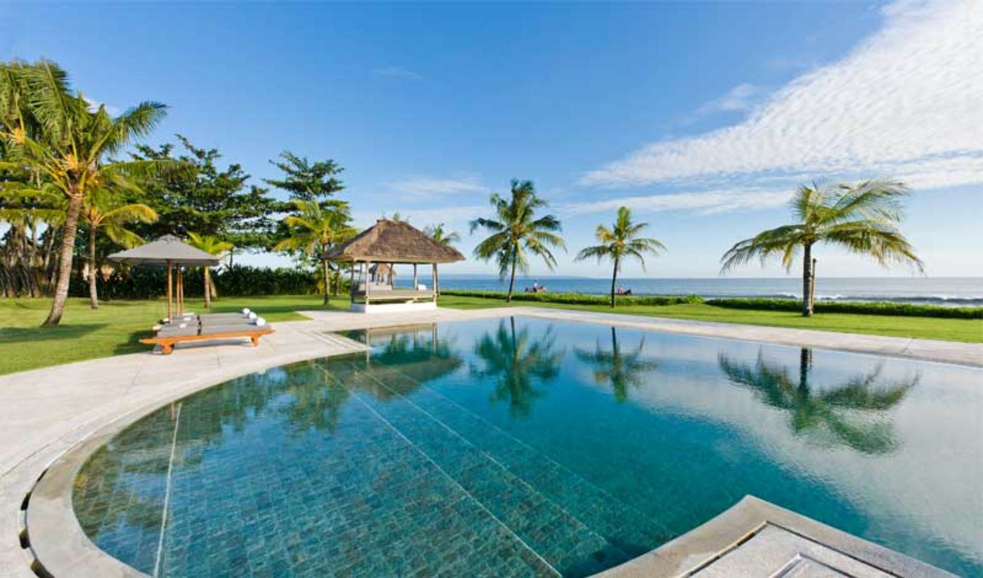 Bali Villa 1014 – 5-Sterne-Strandvilla