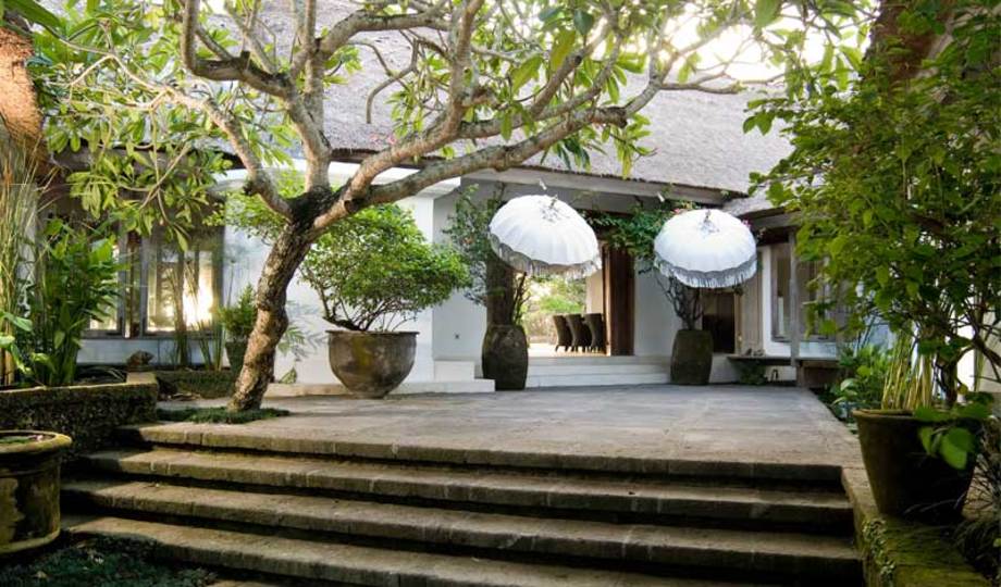 Bali Villa 1014 – 5-Sterne-Strandvilla