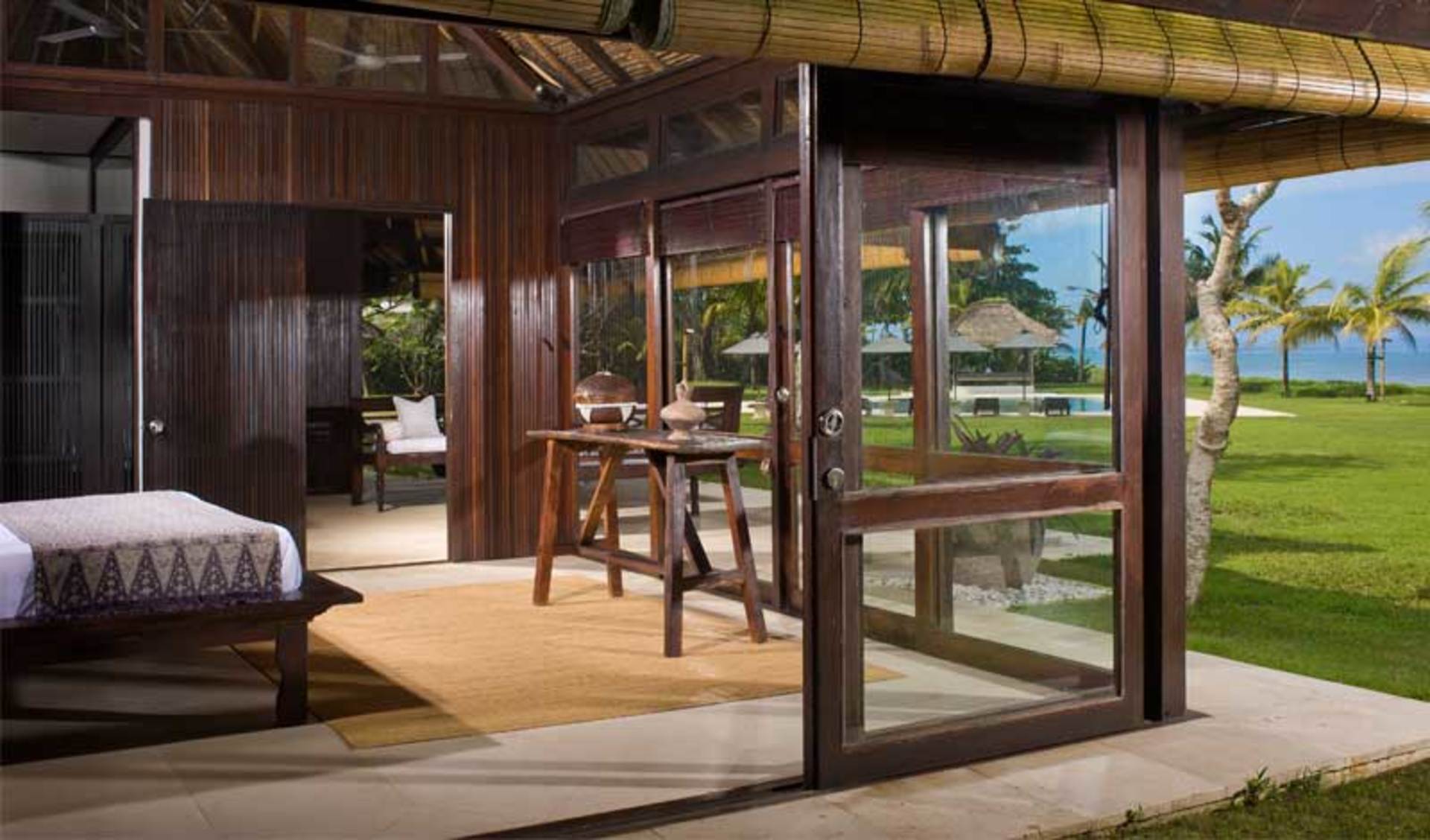 Bali Villa 1014 – 5-Sterne-Strandvilla