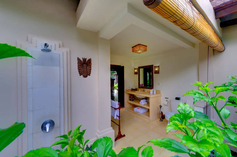 Exquisites 5-Sterne-Luxus-Refugium – Entdecken Sie Bali Villa 1015