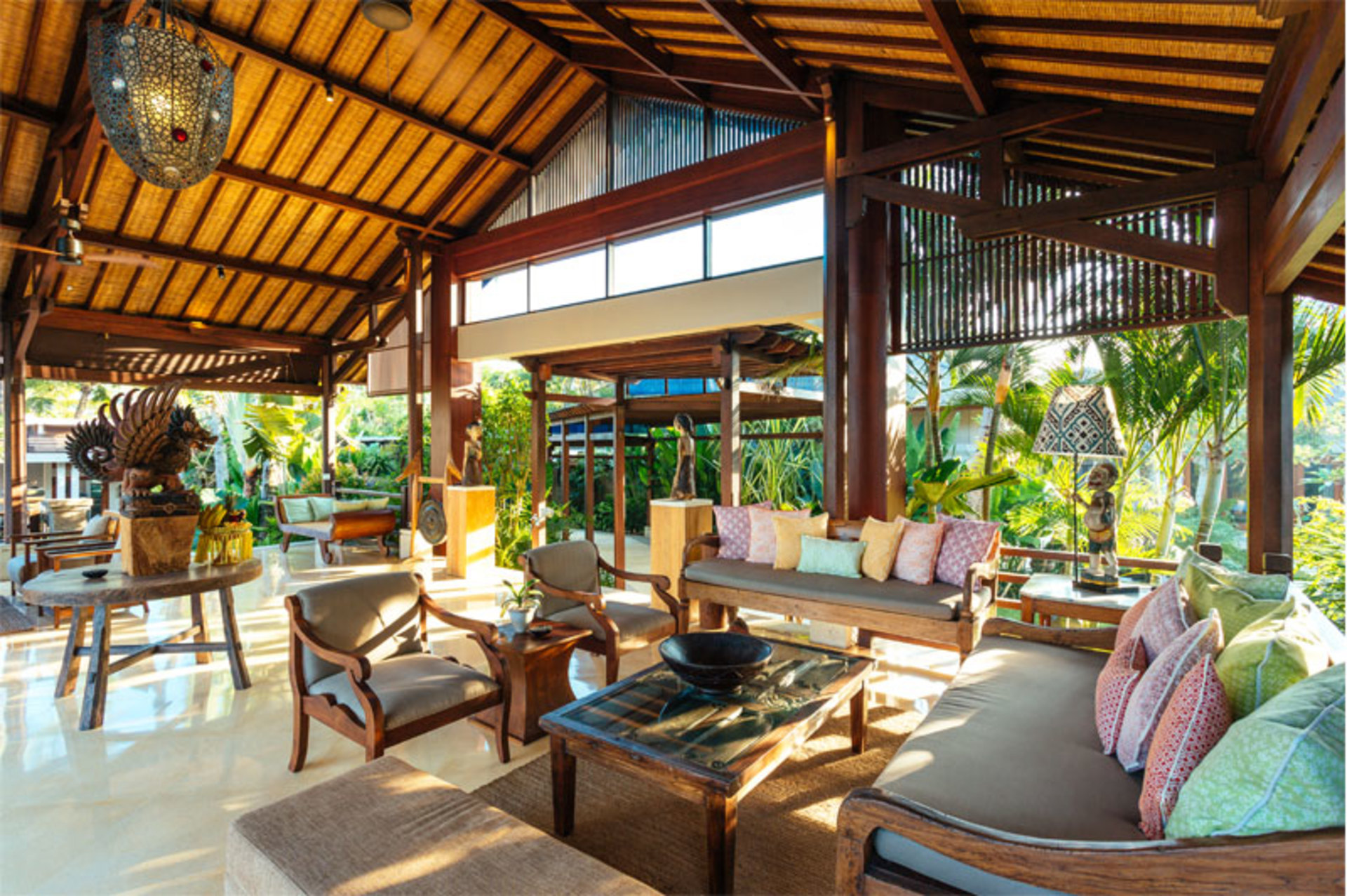 Abgeschiedener 5-Sterne-Luxus am Meer – Bali Villa 1018