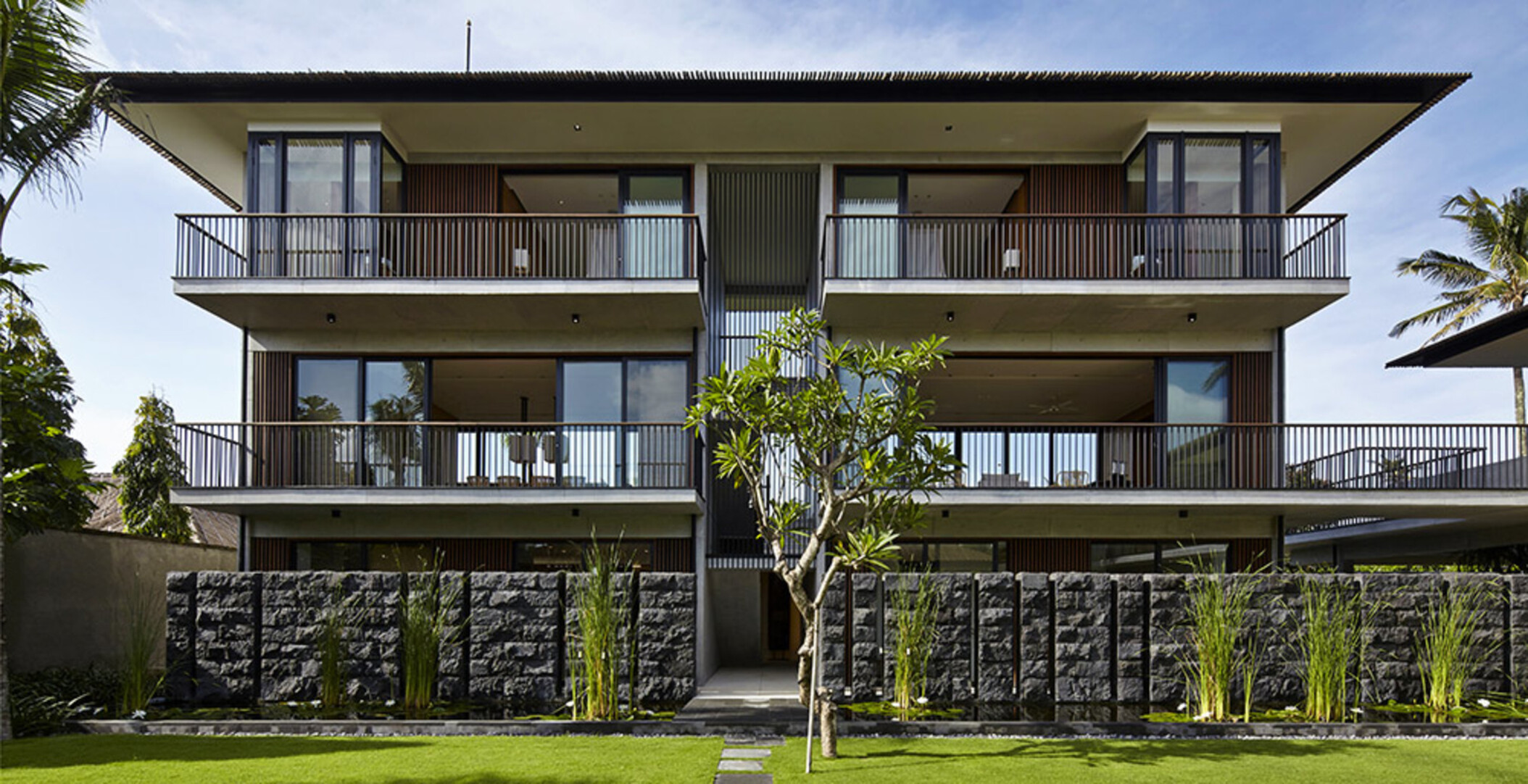Luxus-Refugium am Meer – Bali Villa 1021