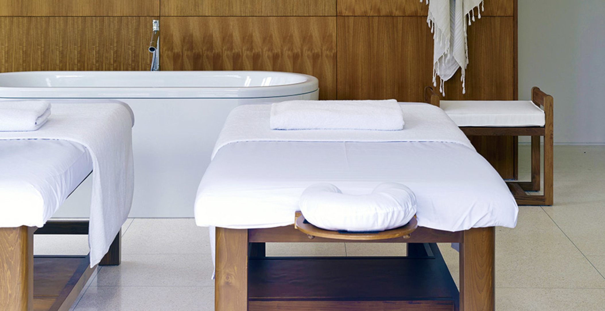 Luxus-Refugium am Meer – Bali Villa 1021