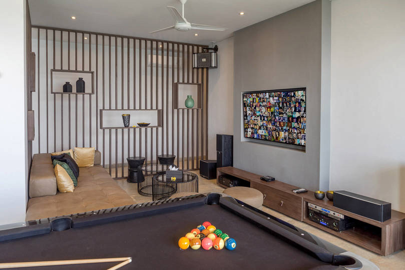 Ultimatives 5-Sterne-Refugium mit Meerblick – Bali Villa 1027