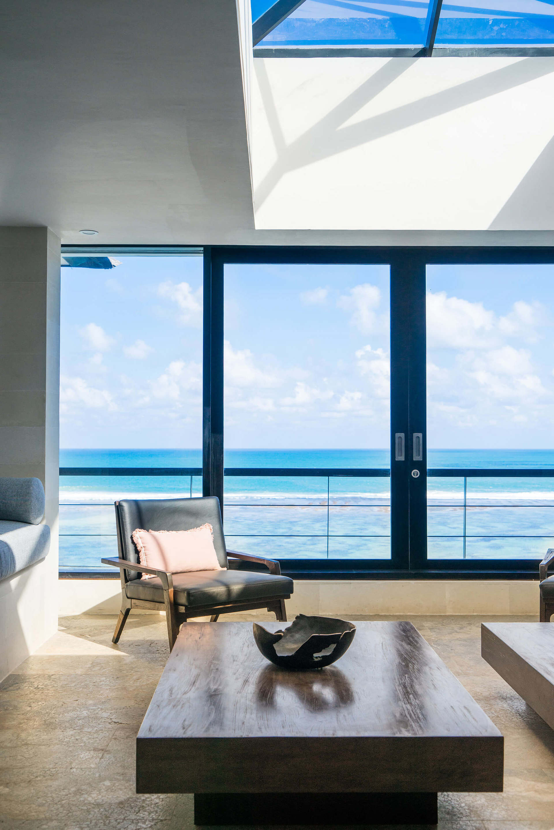 Ultimatives 5-Sterne-Refugium mit Meerblick – Bali Villa 1027