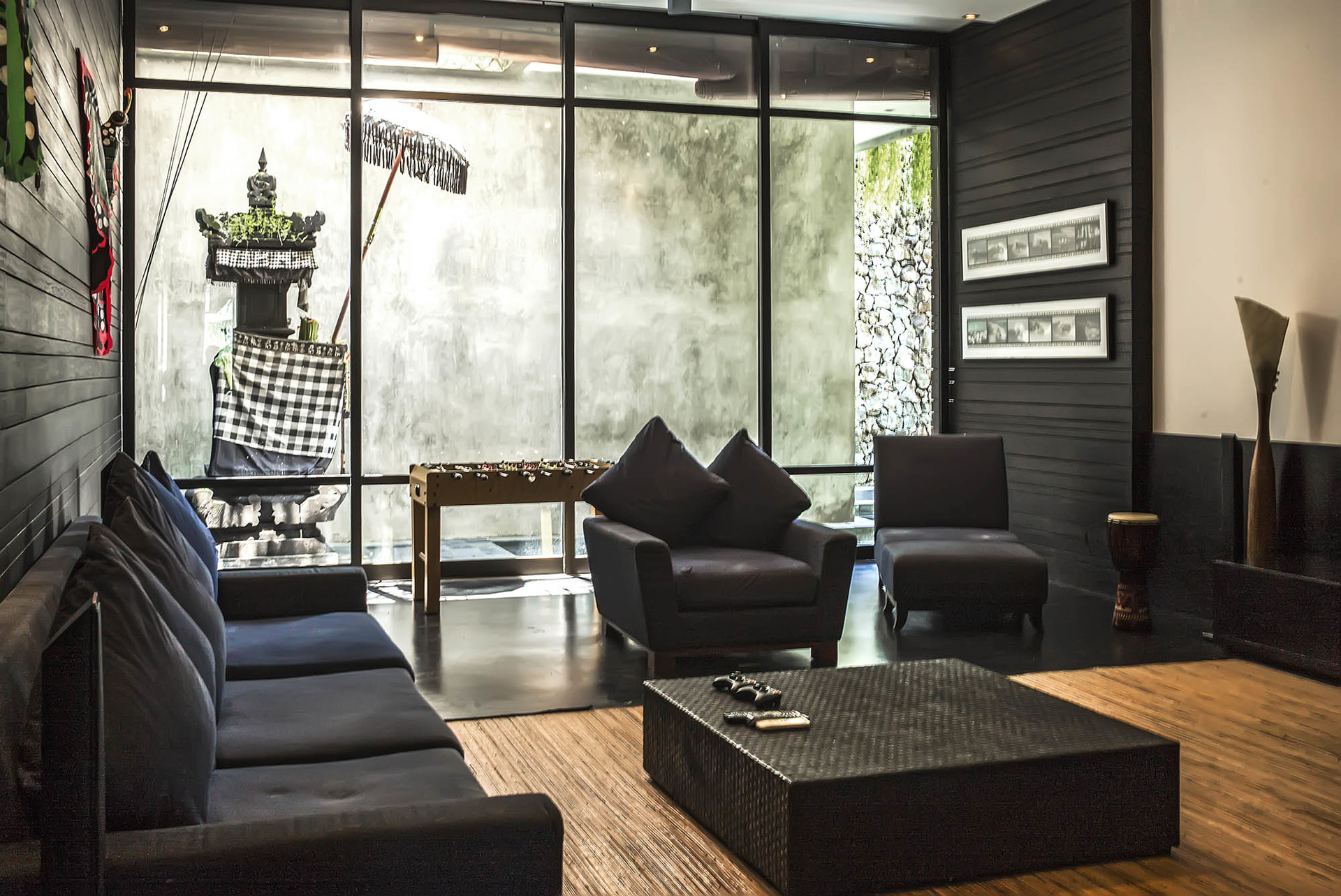 Luxus-Villa-Auszeit mit außergewöhnlichem Personal – 1028