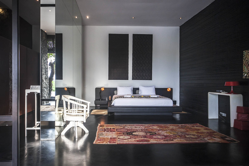 Luxus-Villa-Auszeit mit außergewöhnlichem Personal – 1028