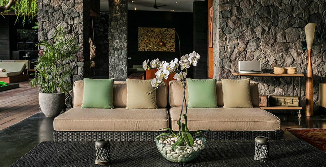 Luxus-Villa-Auszeit mit außergewöhnlichem Personal – 1028