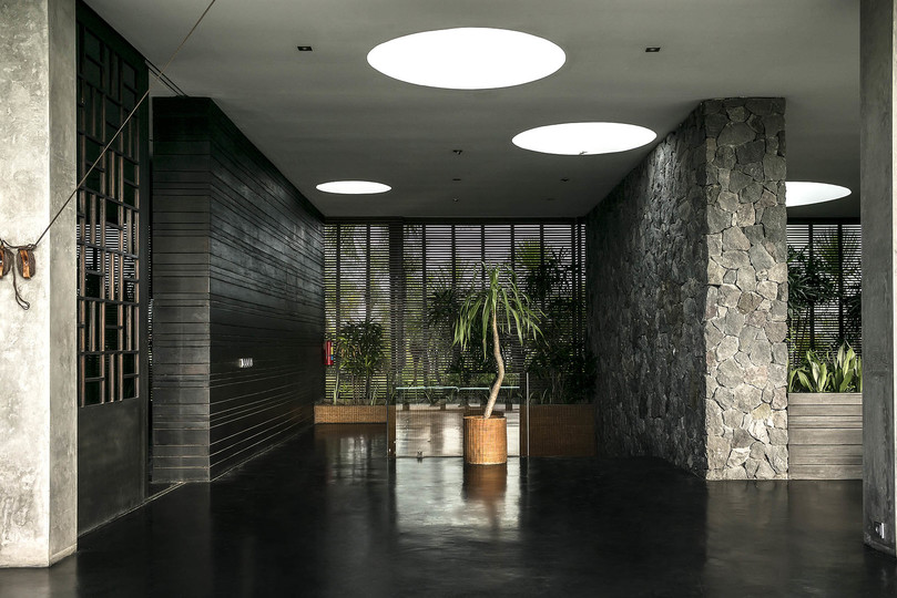 Luxus-Villa-Auszeit mit außergewöhnlichem Personal – 1028