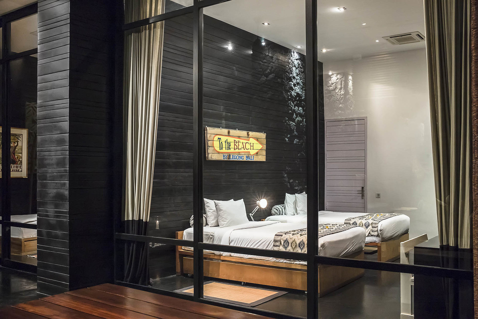 Luxus-Villa-Auszeit mit außergewöhnlichem Personal – 1028
