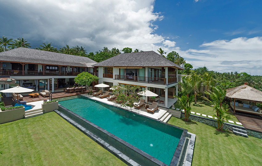 Malerischer Rückzugsort auf einem Hügel mit privatem Pool – Bali Villa 1030