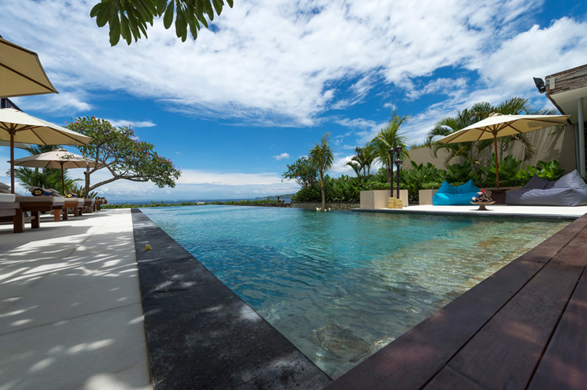 Malerischer Rückzugsort auf einem Hügel mit privatem Pool – Bali Villa 1030