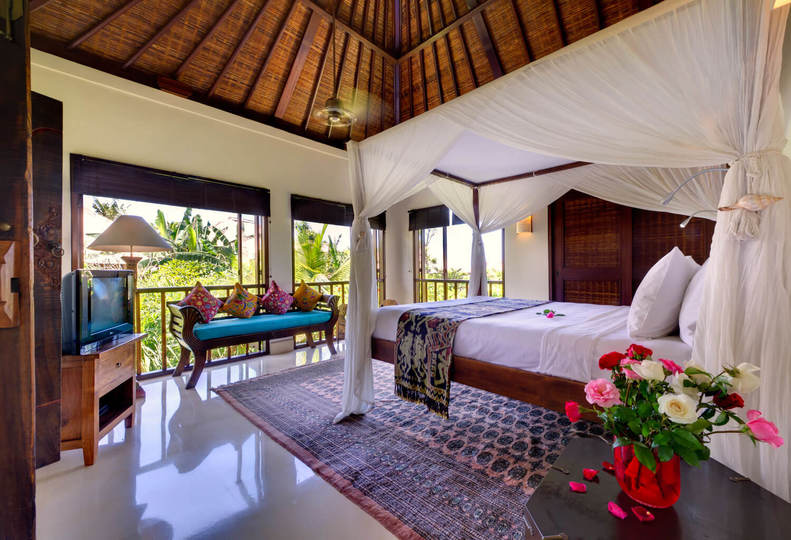 Tropischer Luxus nur wenige Schritte vom Sand entfernt – Bali Villa 1034