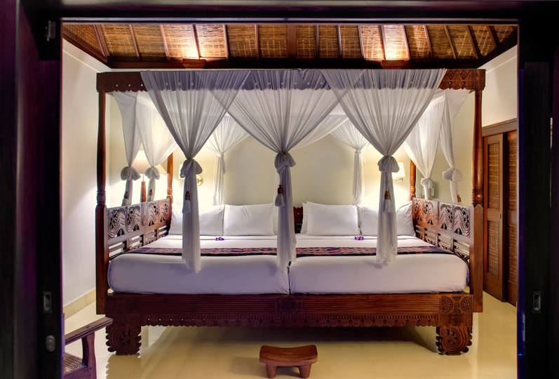 Tropischer Luxus nur wenige Schritte vom Sand entfernt – Bali Villa 1034