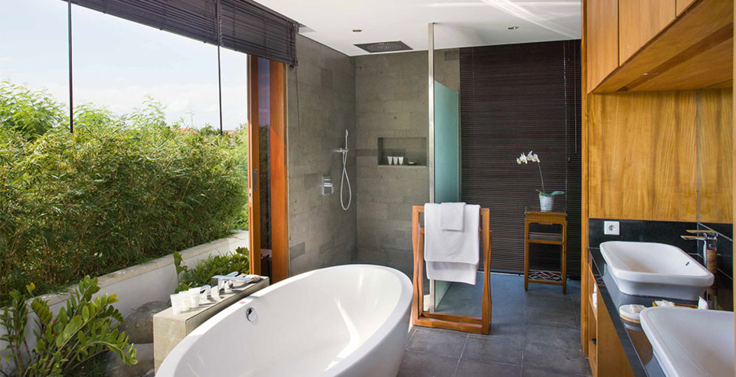 Wo Luxus auf Strand trifft – Bali Villa 1036