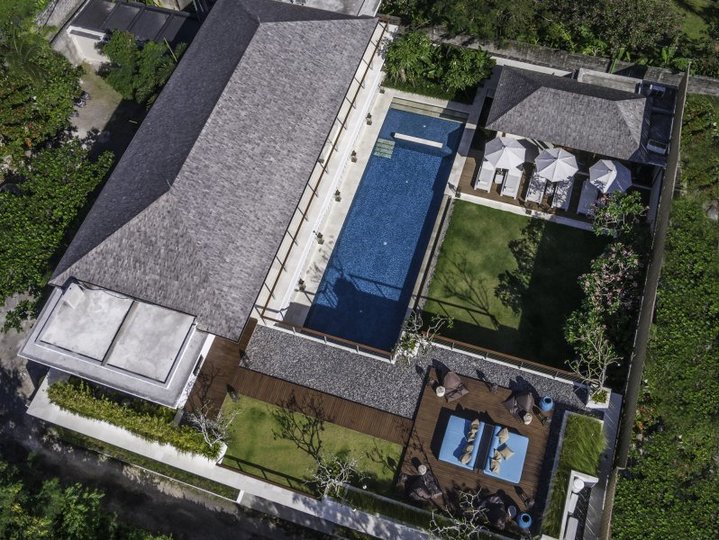 Wo Luxus auf Strand trifft – Bali Villa 1036