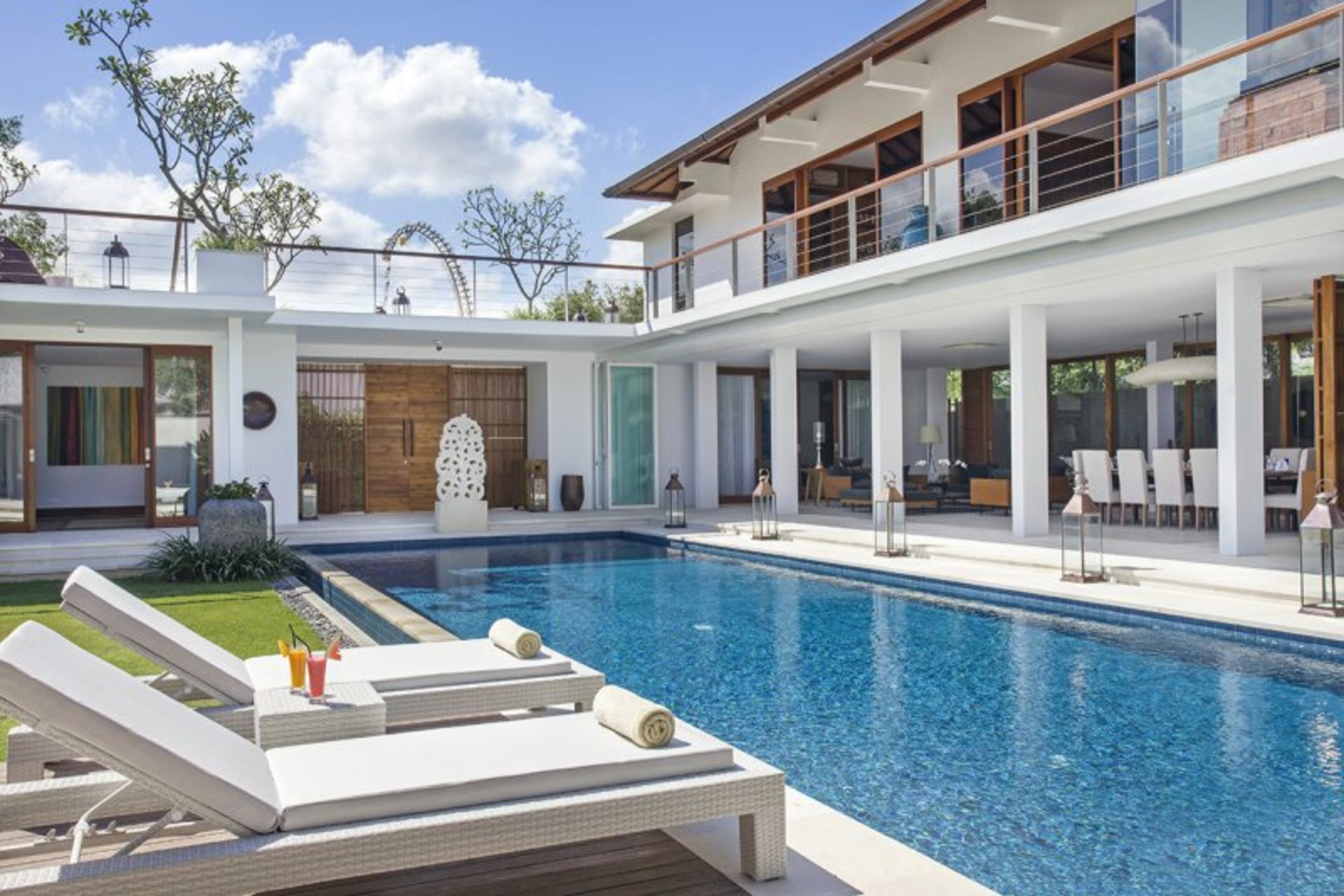 Wo Luxus auf Strand trifft – Bali Villa 1036