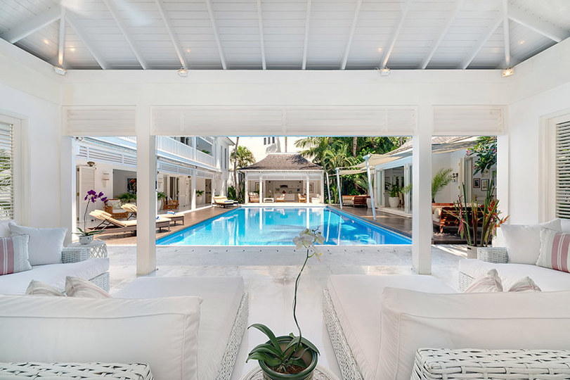 Mieten Sie eine Luxusvilla auf Bali in Strandnähe, Bali Villa 1037