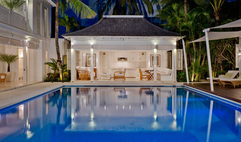 Mieten Sie eine Luxusvilla auf Bali in Strandnähe, Bali Villa 1037