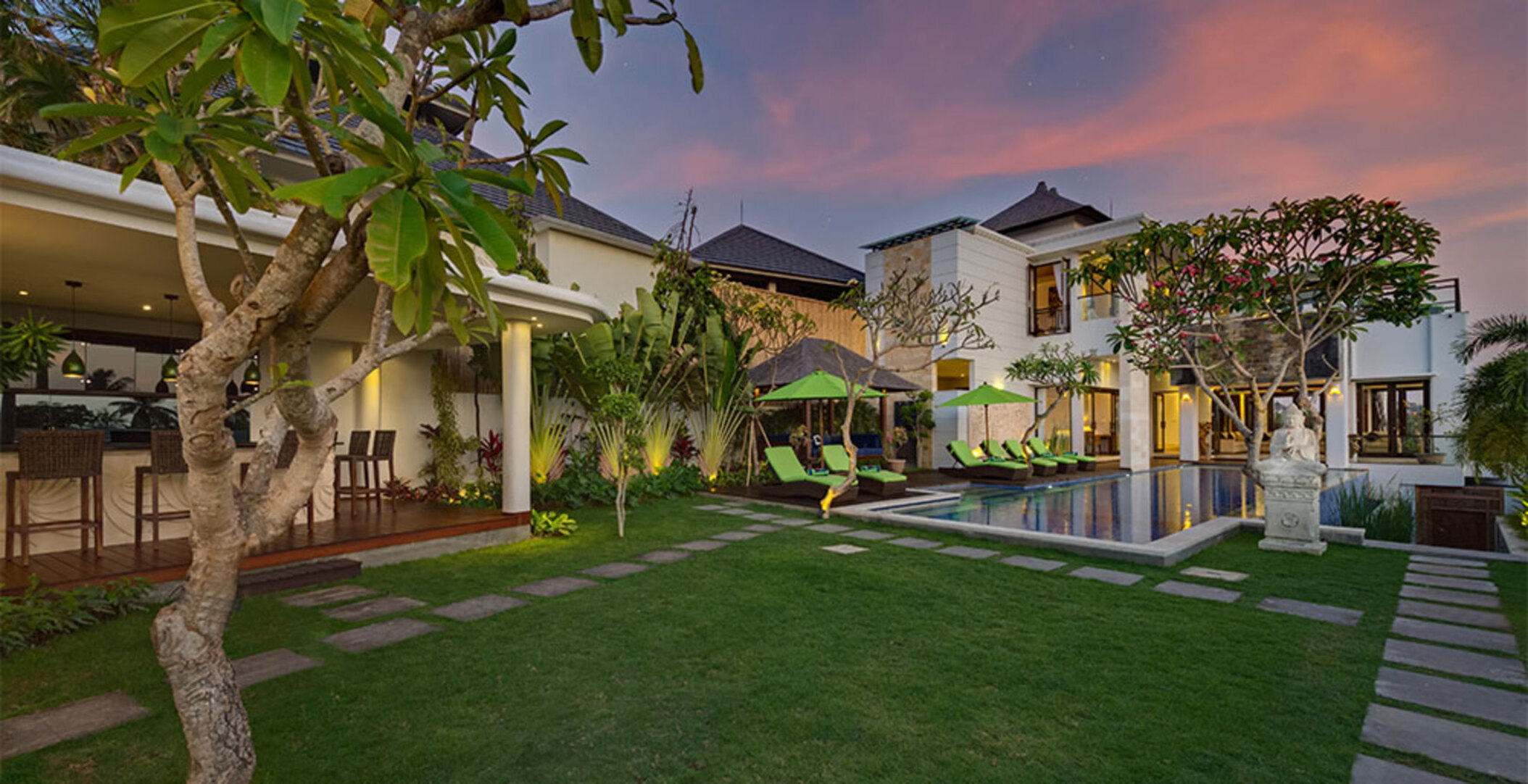 Luxuriöser Rückzugsort mit Meerblick in Canggu – Bali Villa 1038