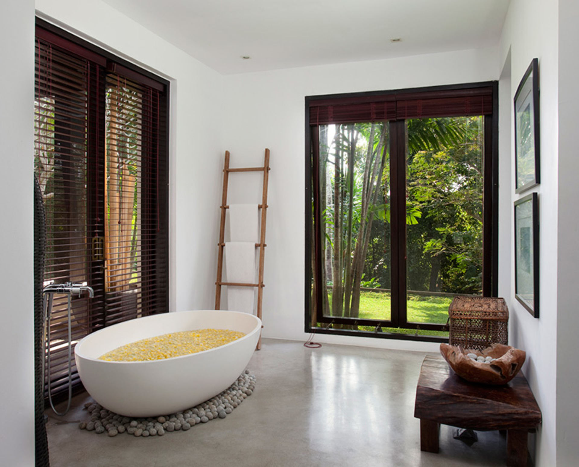 Luxuriöse 5-Sterne-Villa, nur wenige Schritte vom Echo Beach, Bali 1040 entfernt
