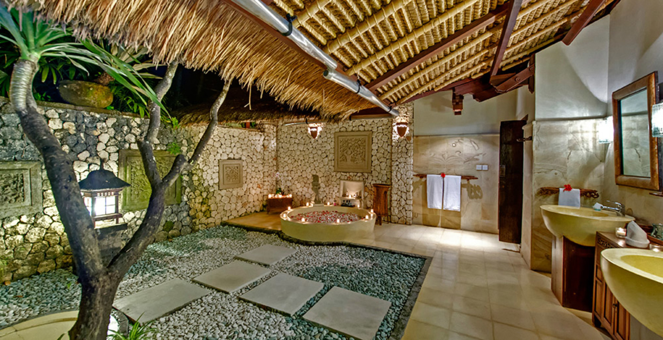 Elegantes Strandrefugium mit Pool – Bali Villa 1046