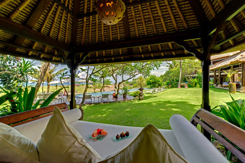 Elegantes Strandrefugium mit Pool – Bali Villa 1046
