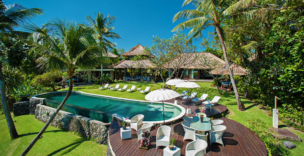Elegantes Strandrefugium mit Pool – Bali Villa 1046