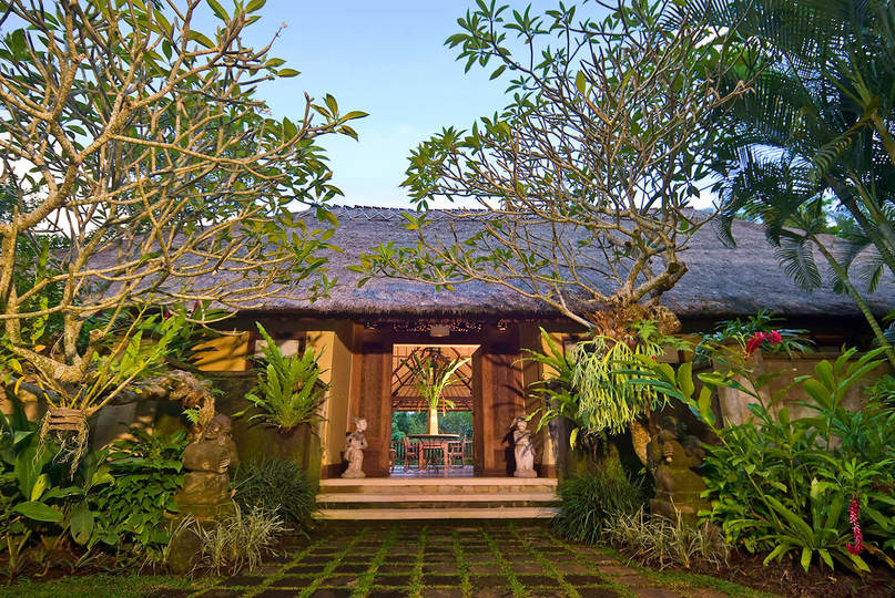 Luxuriöses Refugium am Hang mit privatem Pool – Bali Villa 1049