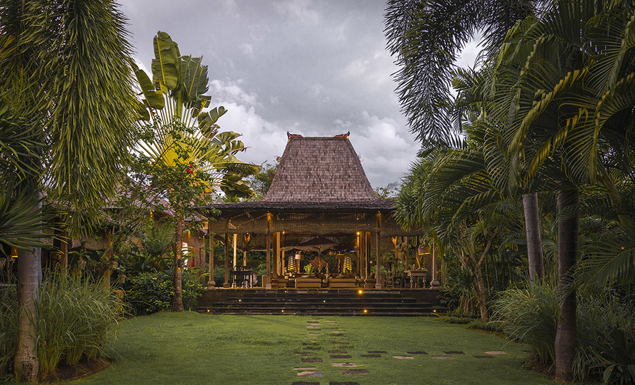Luxus am Meer mit kulturellem Charme – Bali Villa 1054