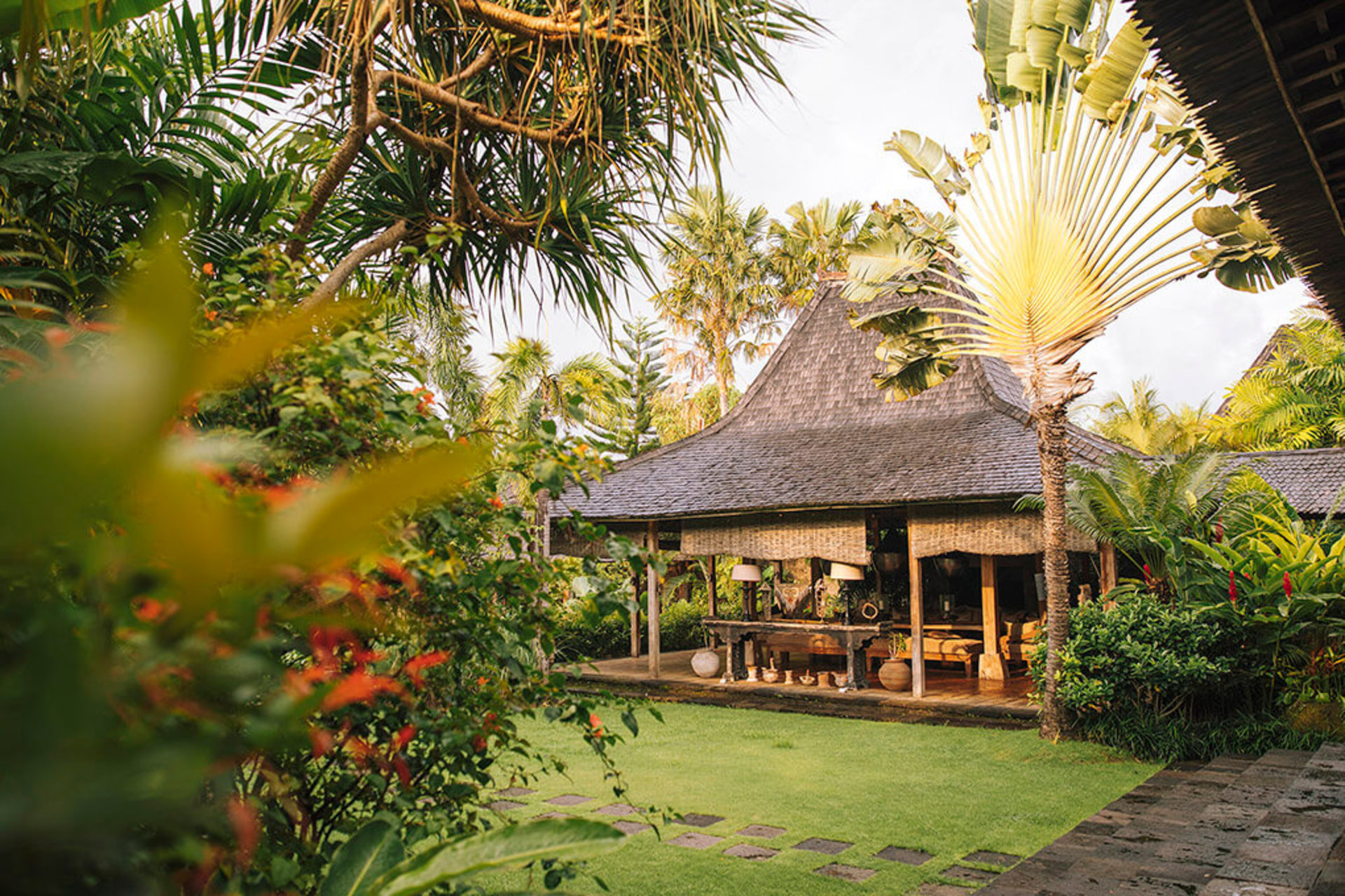 Luxus am Meer mit kulturellem Charme – Bali Villa 1054