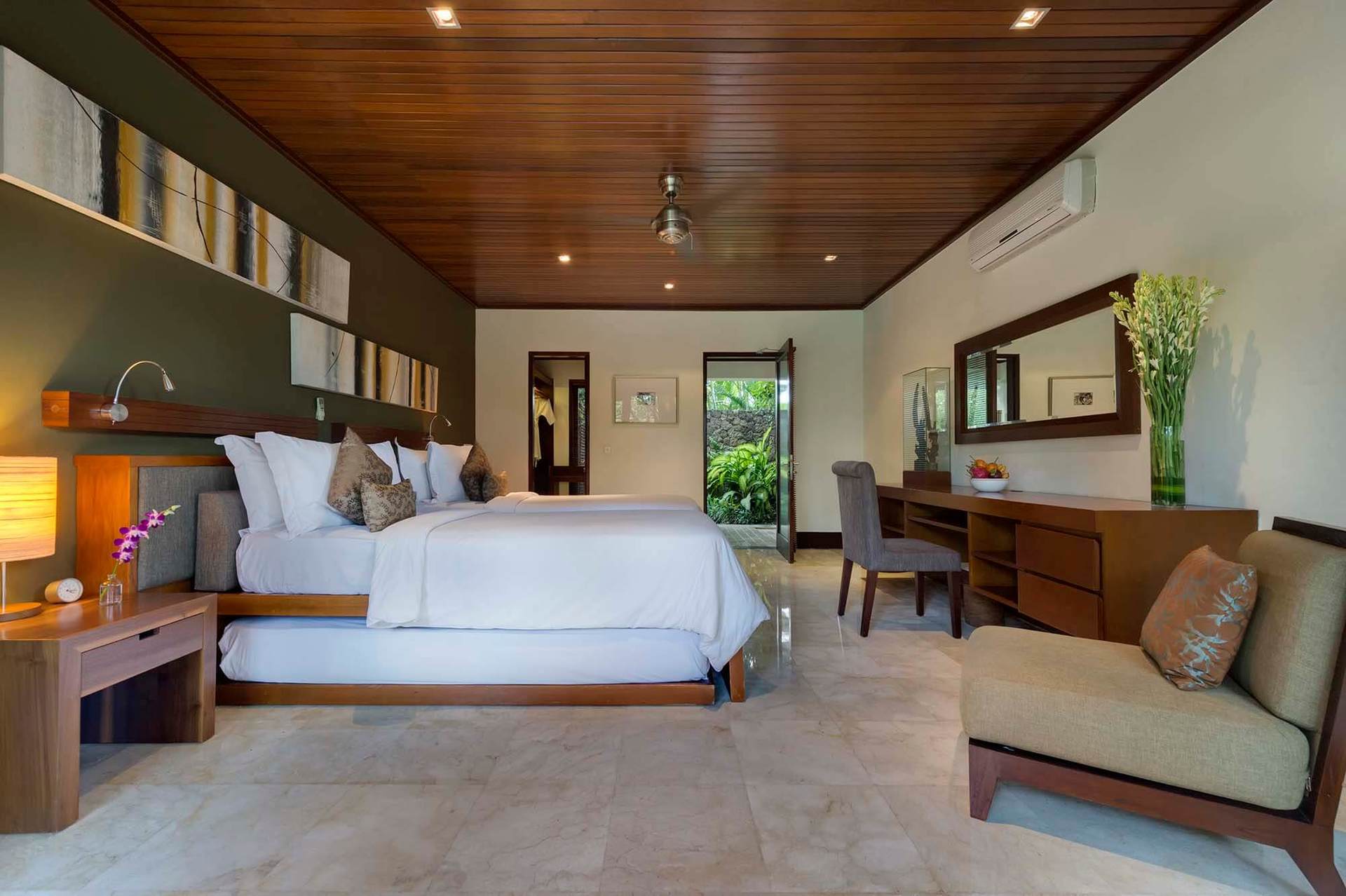 Luxuriöse tropische Villa mit privatem Pool – Bali Villa 1057