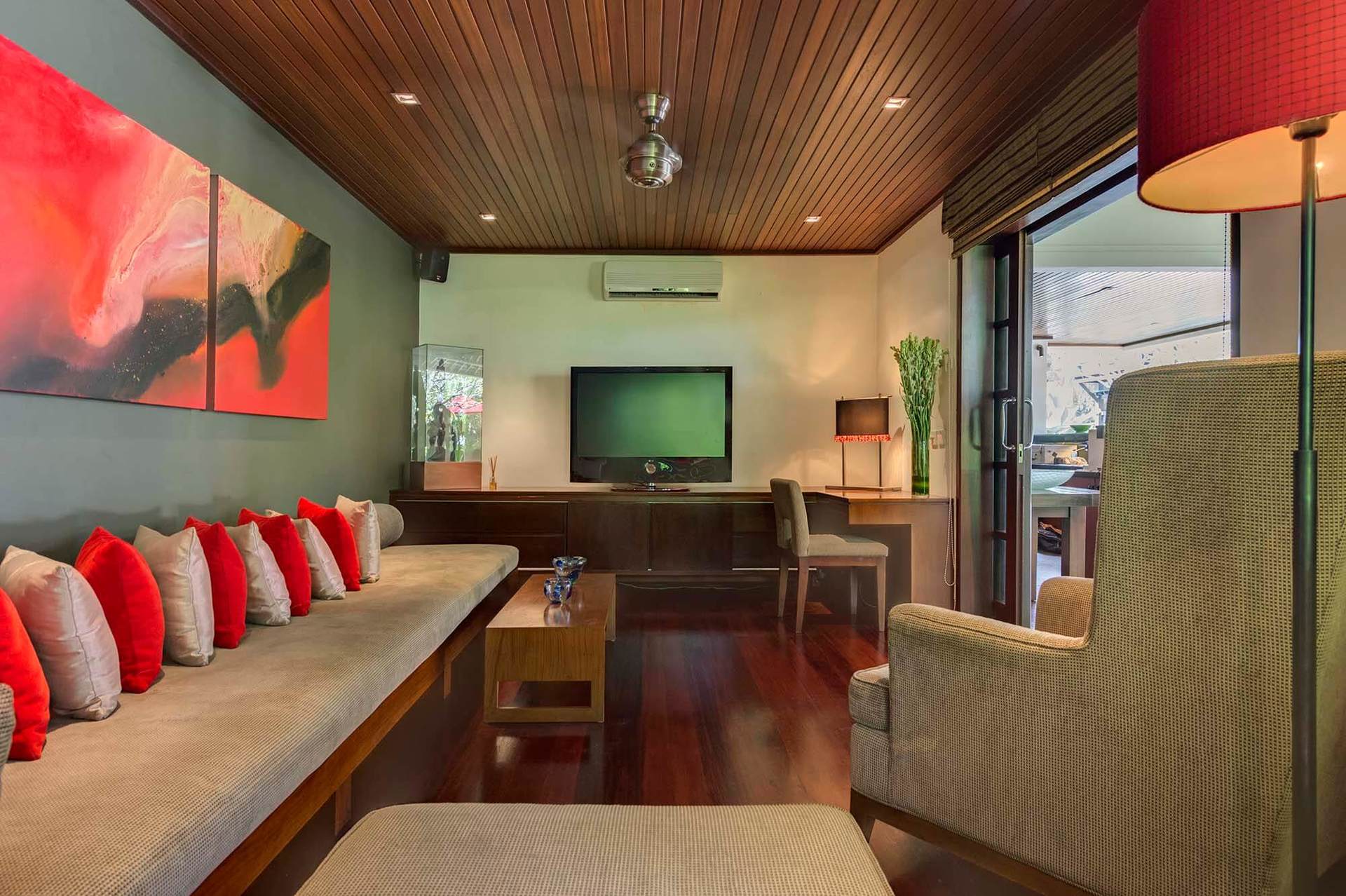 Luxuriöse tropische Villa mit privatem Pool – Bali Villa 1057