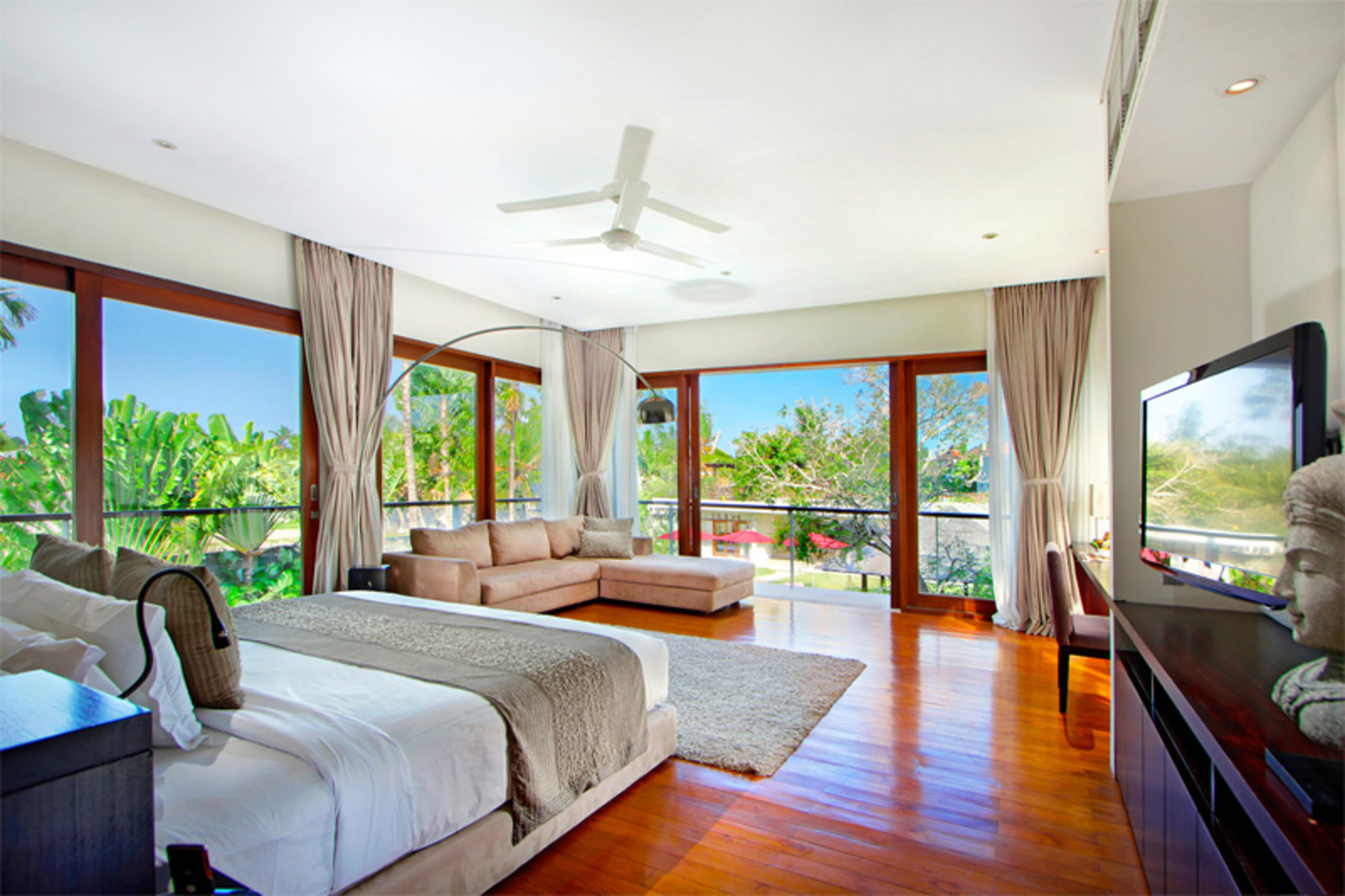 Exklusive Luxusvilla mit Pool & Unterhaltung – Bali Villa 1059
