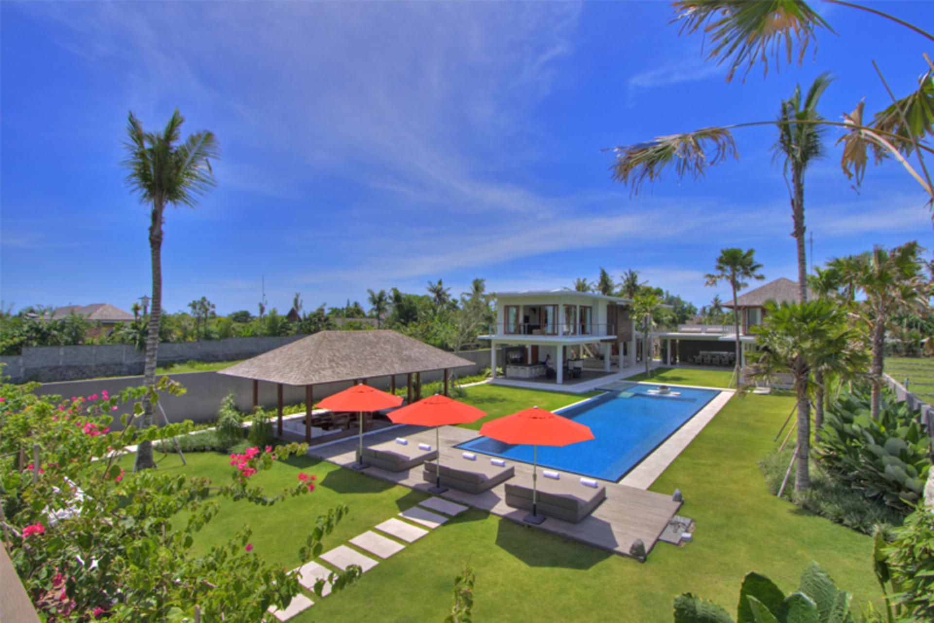 Exklusive Luxusvilla mit Pool & Unterhaltung – Bali Villa 1059