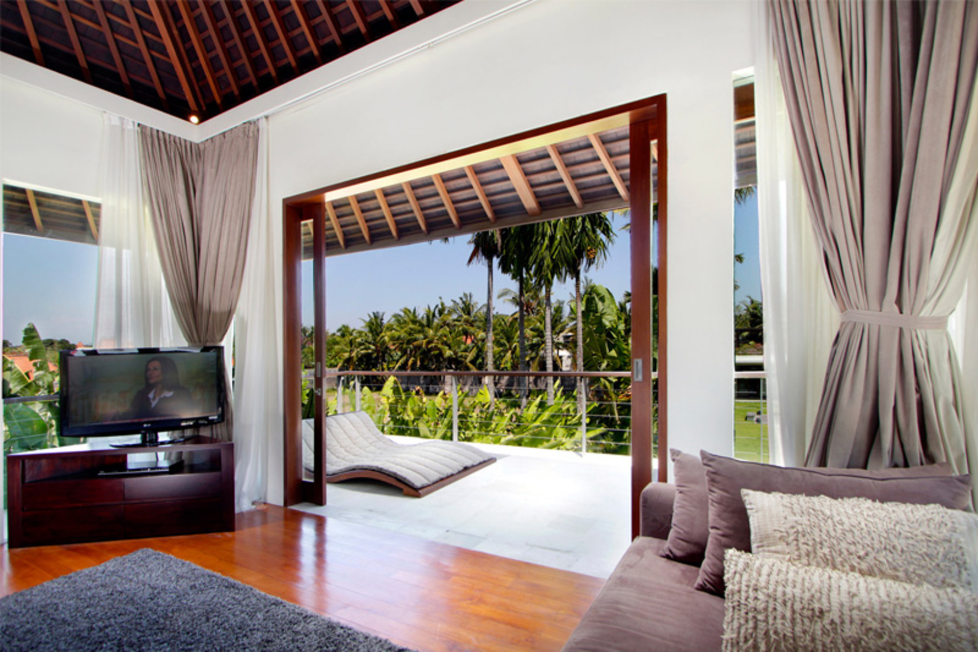Exklusive Luxusvilla mit Pool & Unterhaltung – Bali Villa 1059
