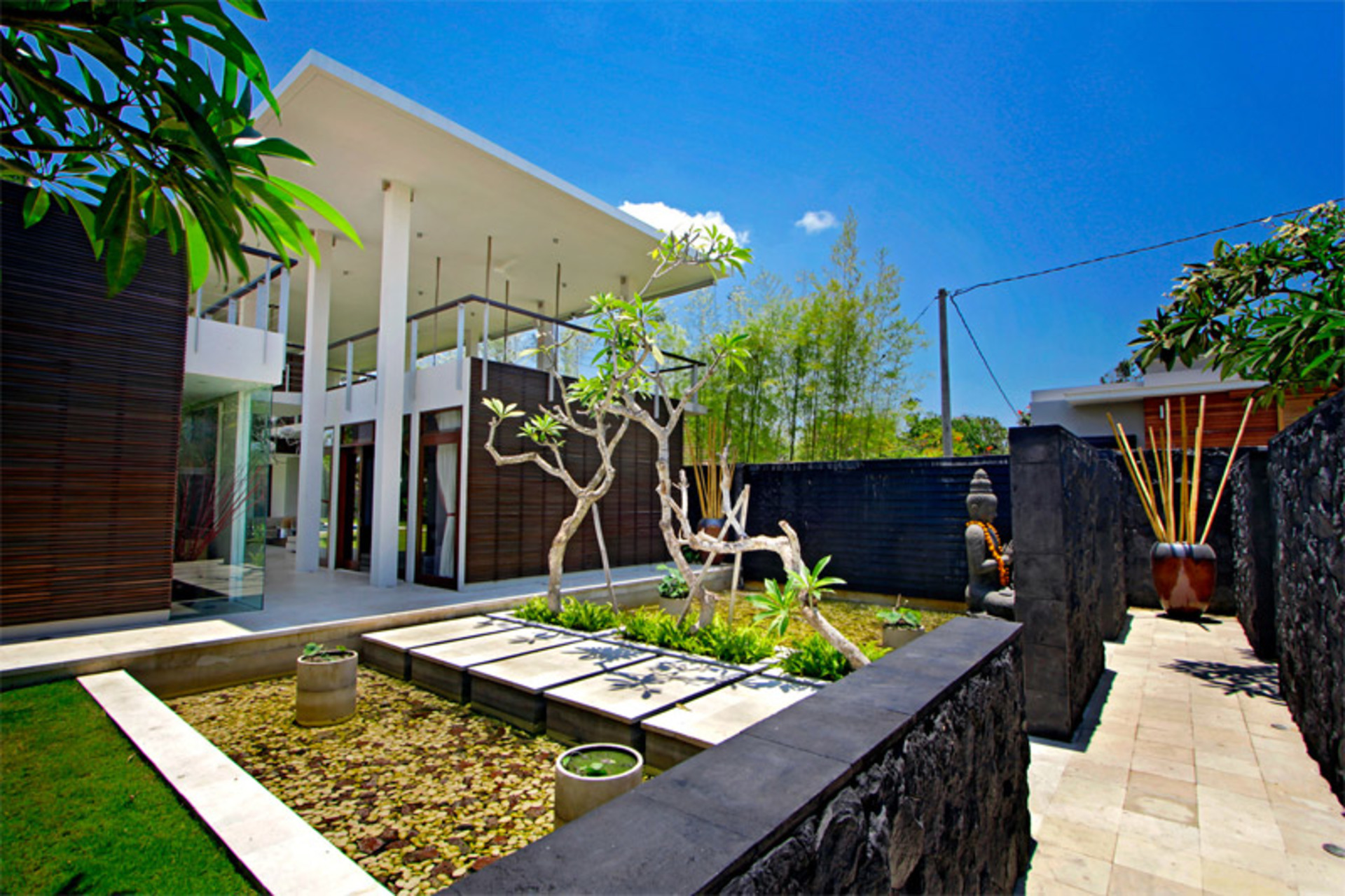 Exklusive Luxusvilla mit Pool & Unterhaltung – Bali Villa 1059