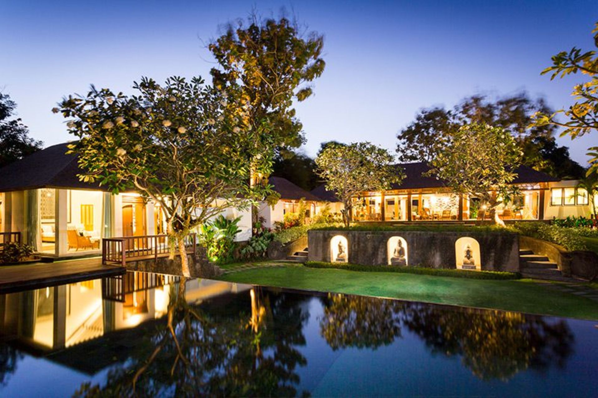 Eleganter tropischer Zufluchtsort – Bali Villa 1063