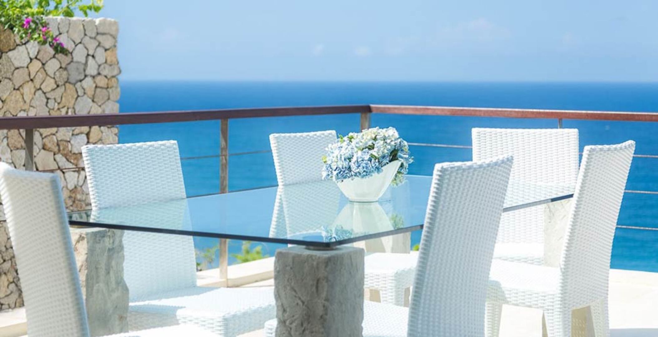 Rückzugsort an der Klippe mit Pool- und Meerblick – Bali Villa 1065