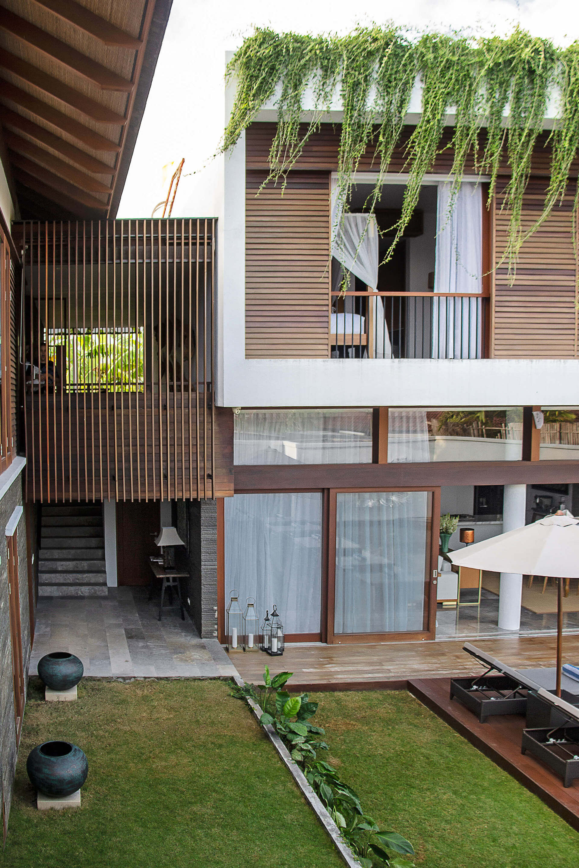 Stilvolle Strandvilla mit Pool und atemberaubender Aussicht – Bali Villa 1068