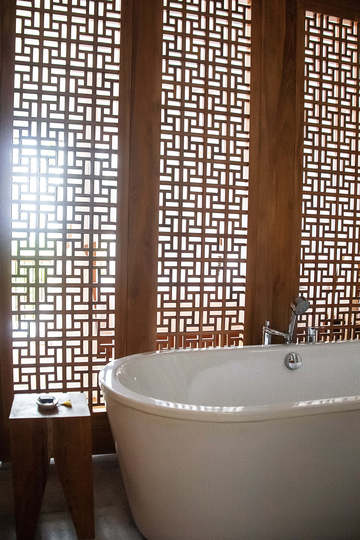 Stilvolle Strandvilla mit Pool und atemberaubender Aussicht – Bali Villa 1068