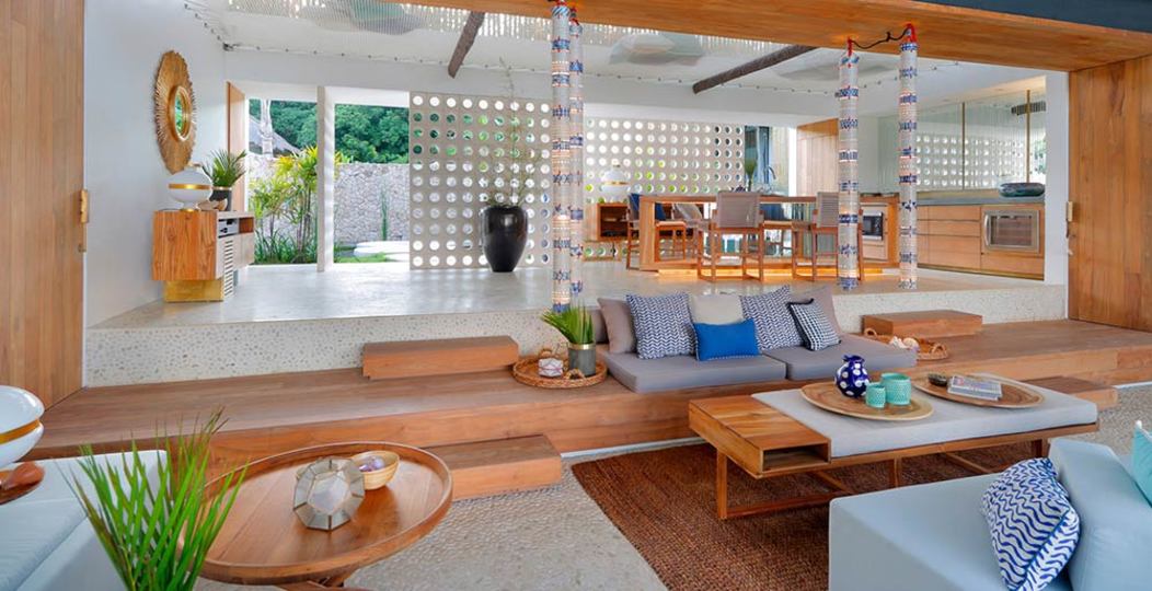 Nur wenige Schritte vom Meer entfernt, in Luxus gehüllt – Bali Villa 1073