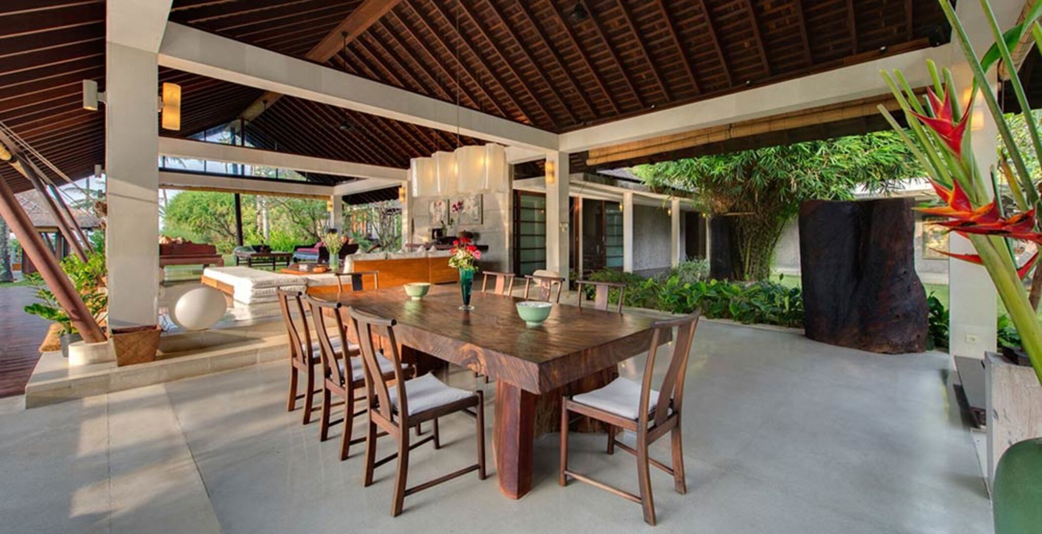Luxus, der in der Ruhe verwurzelt ist – Bali Villa 1074