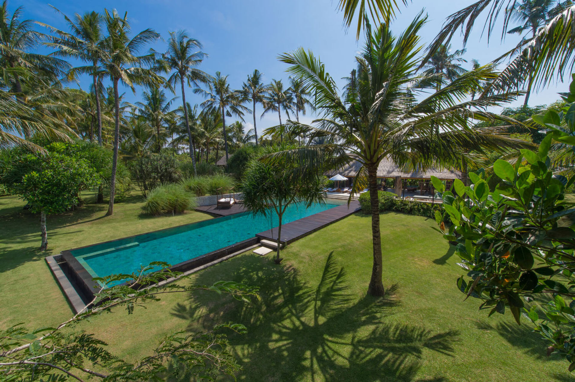 Luxus, der in der Ruhe verwurzelt ist – Bali Villa 1074