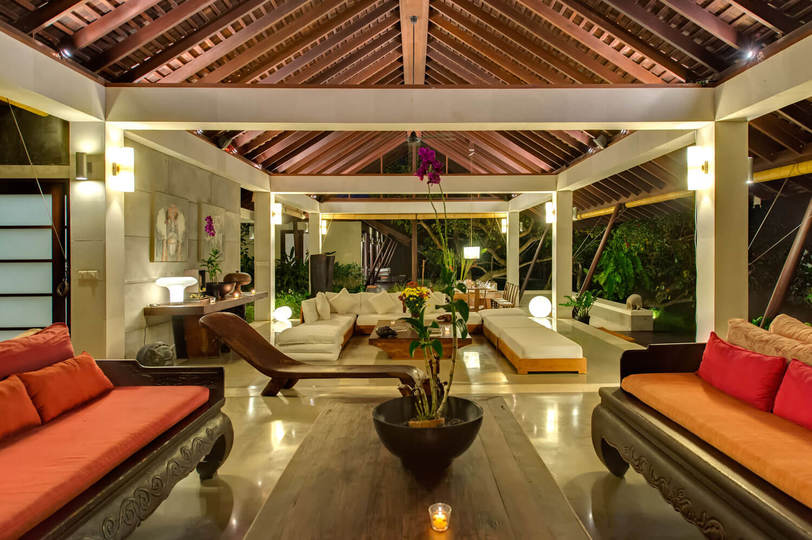 Luxus, der in der Ruhe verwurzelt ist – Bali Villa 1074